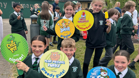 Kids at Finaghy Primary School enjoying Dale Farm Cool Crew Ice Lollies