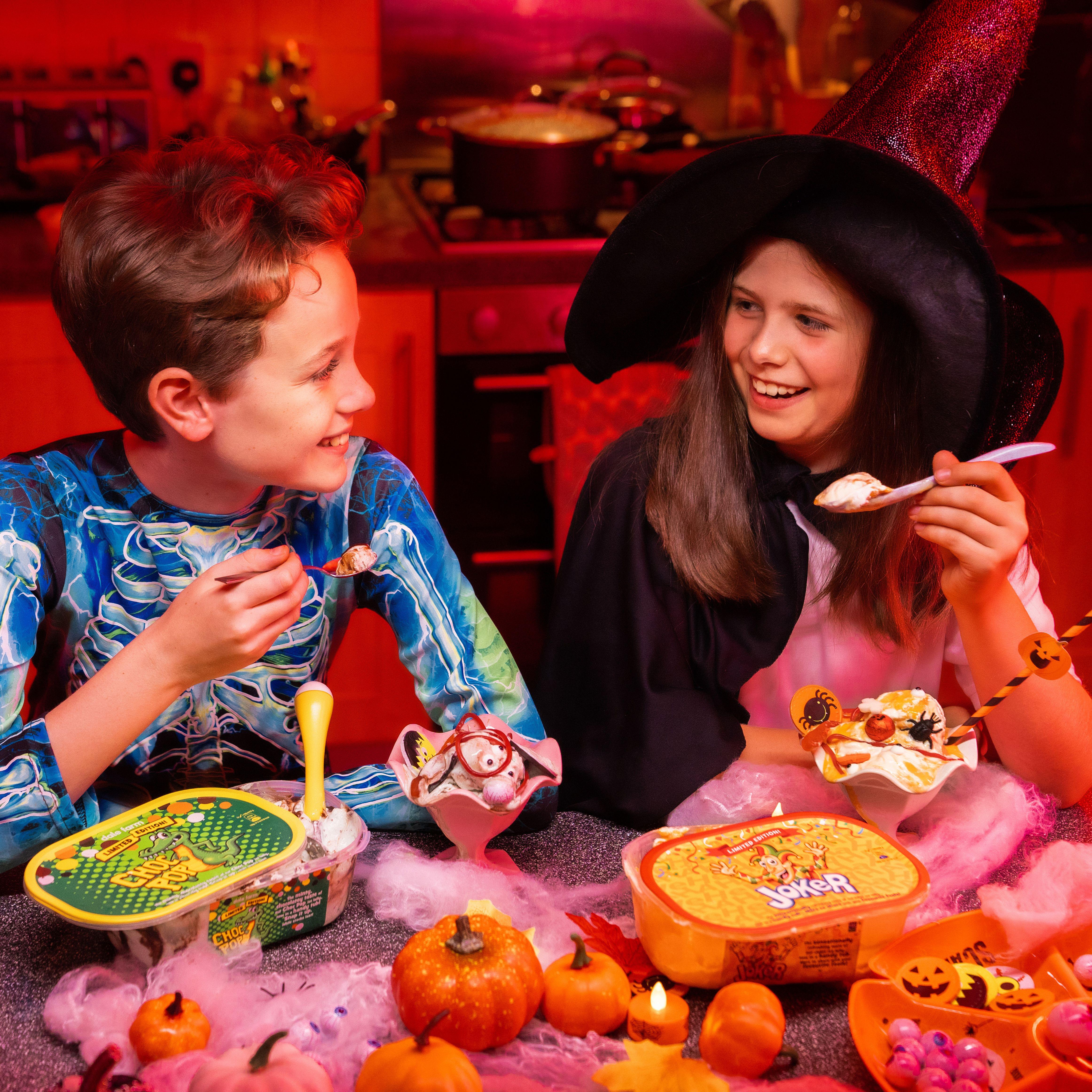 DALE FARM HALLOWEEN PARTY BIG KIDS